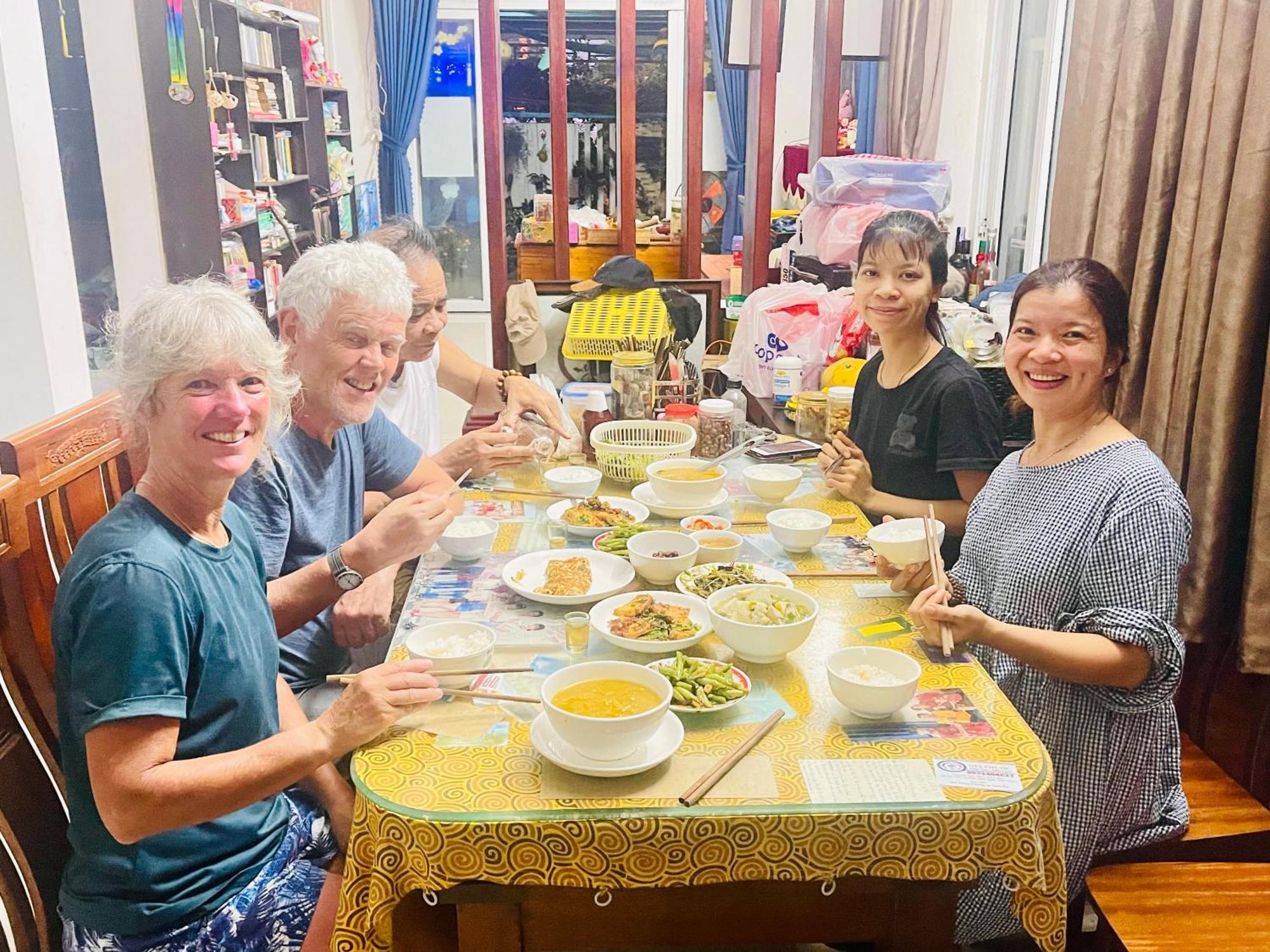 Golden Lantern Tam Thanh Homestay Tam Ky Exterior foto